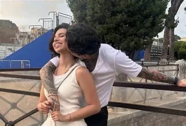 ImagenÁngela Aguilar y Christian Nodal confirman su relación 