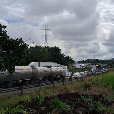 ImagenReportan 10 asaltos al mes a transportistas 