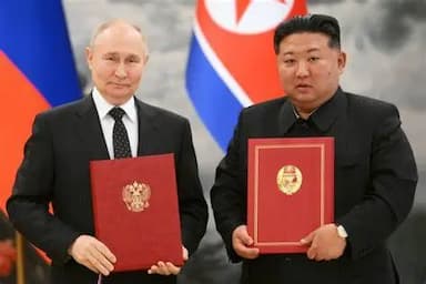 ImagenPutin y Kim Jong-un firman acuerdo militar 