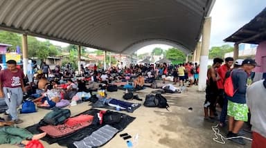 ImagenCaravana de migrantes “Jesucristo” llegó a Sayula de Alemán 