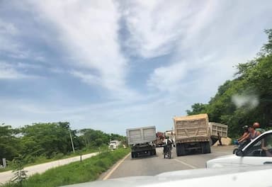 ImagenCaos carretero en Chetumal