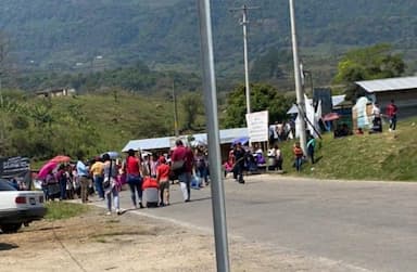 ImagenLogran acuerdos y levantan bloqueo en carretera Palenque – Ocosingo