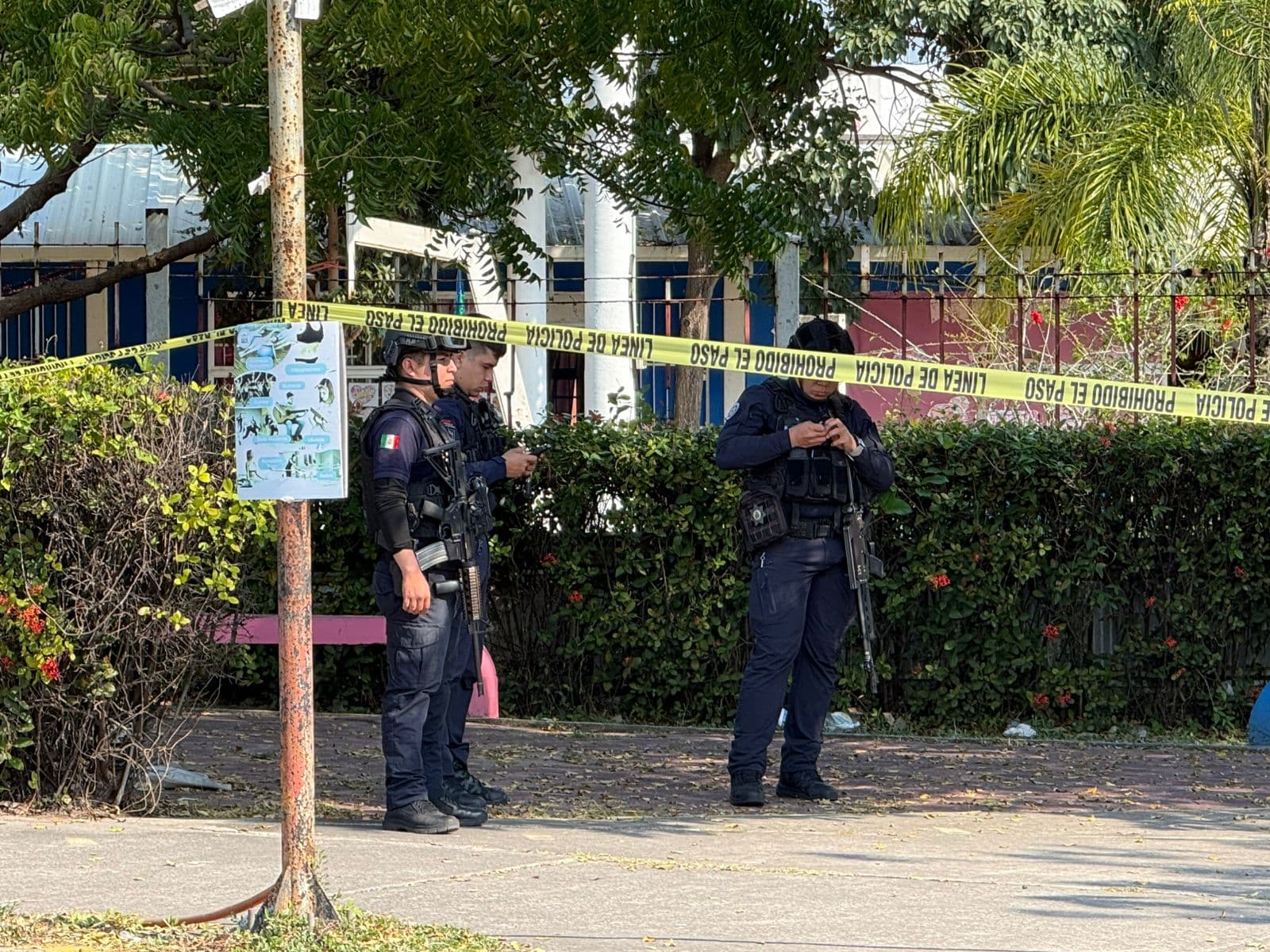 Desalojan escuela en Veracruz por amenaza de artefacto explosivo