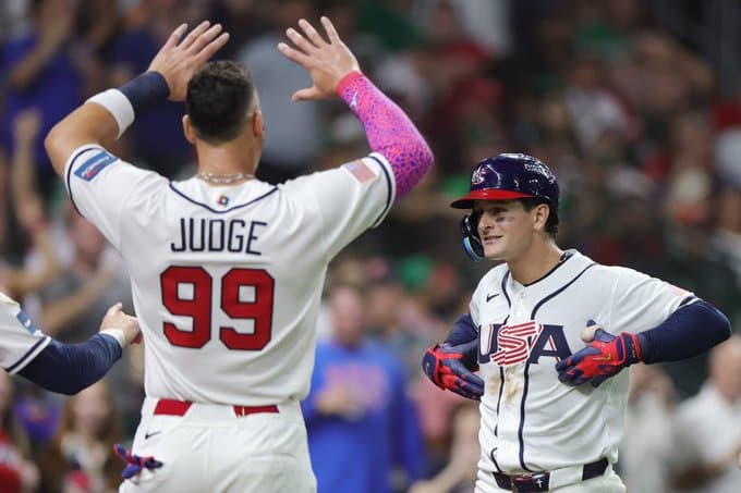 Frena EU racha ganadora de México