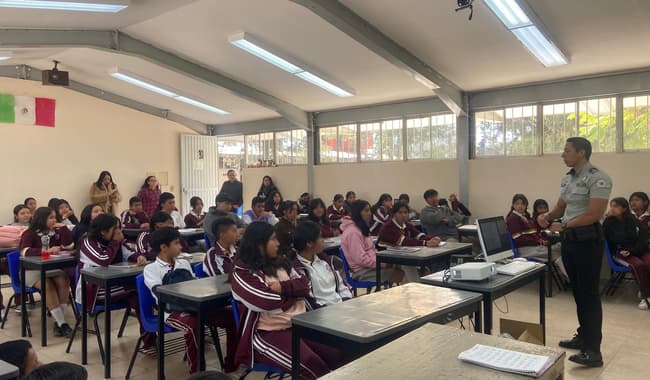 Filtra Hacker datos personales de millones de estudiantes becados, culpa a Mario Delgado