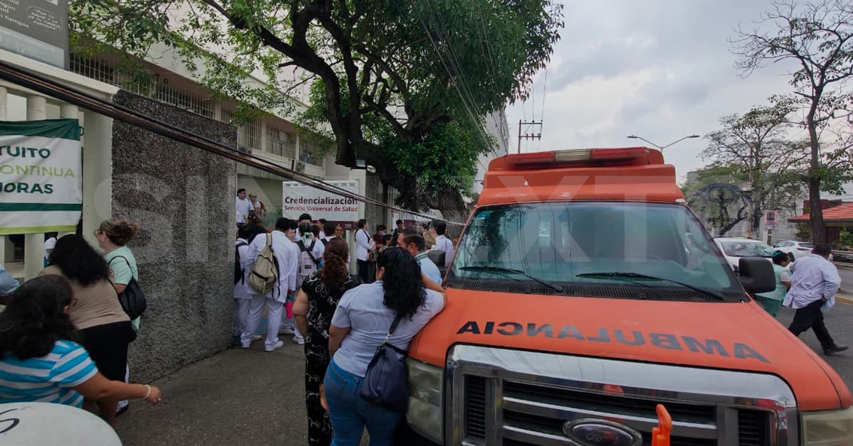 Alerta por olor a gas en CESSA Maximiliano Dorantes y evacuan al personal
