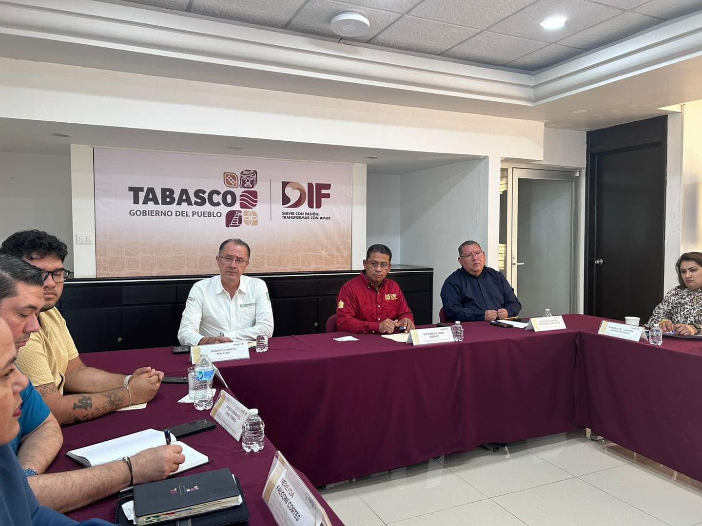 Anticipan ajustes en gabinete de Javier May; Pérez Lanz al DIF Tabasco