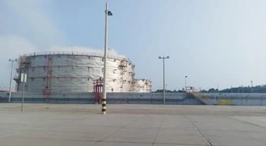 Admite Pemex incendio en Dos Bocas pero controlado