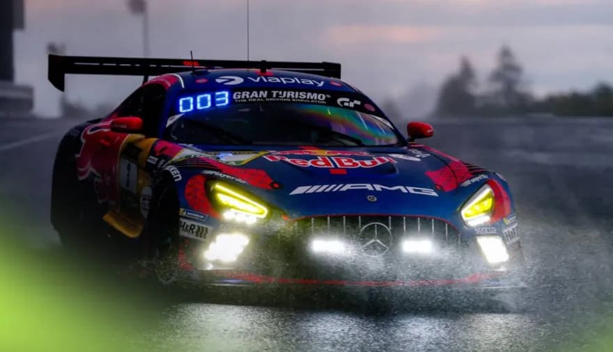 Por falla mecánica pierde Verstappen posibilidad de triunfo en rally de 24 horas