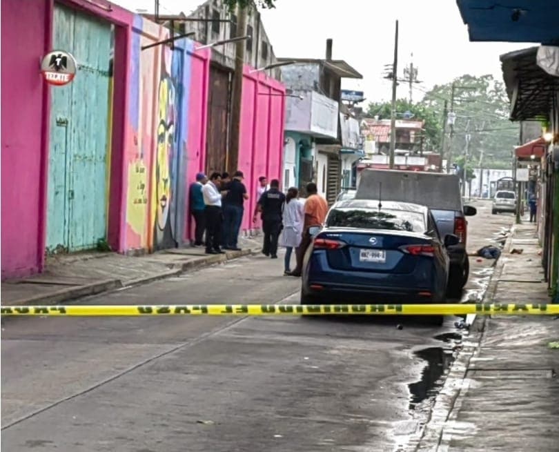 Celebraba en un bar el día del padre y lo plomean