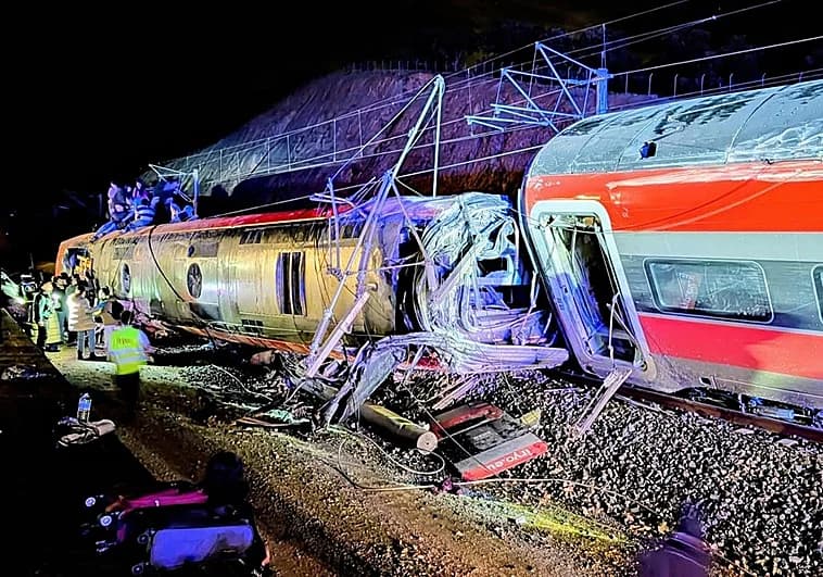 21 muertes y al menos 30 heridos por descarrilamientos de trenes en España