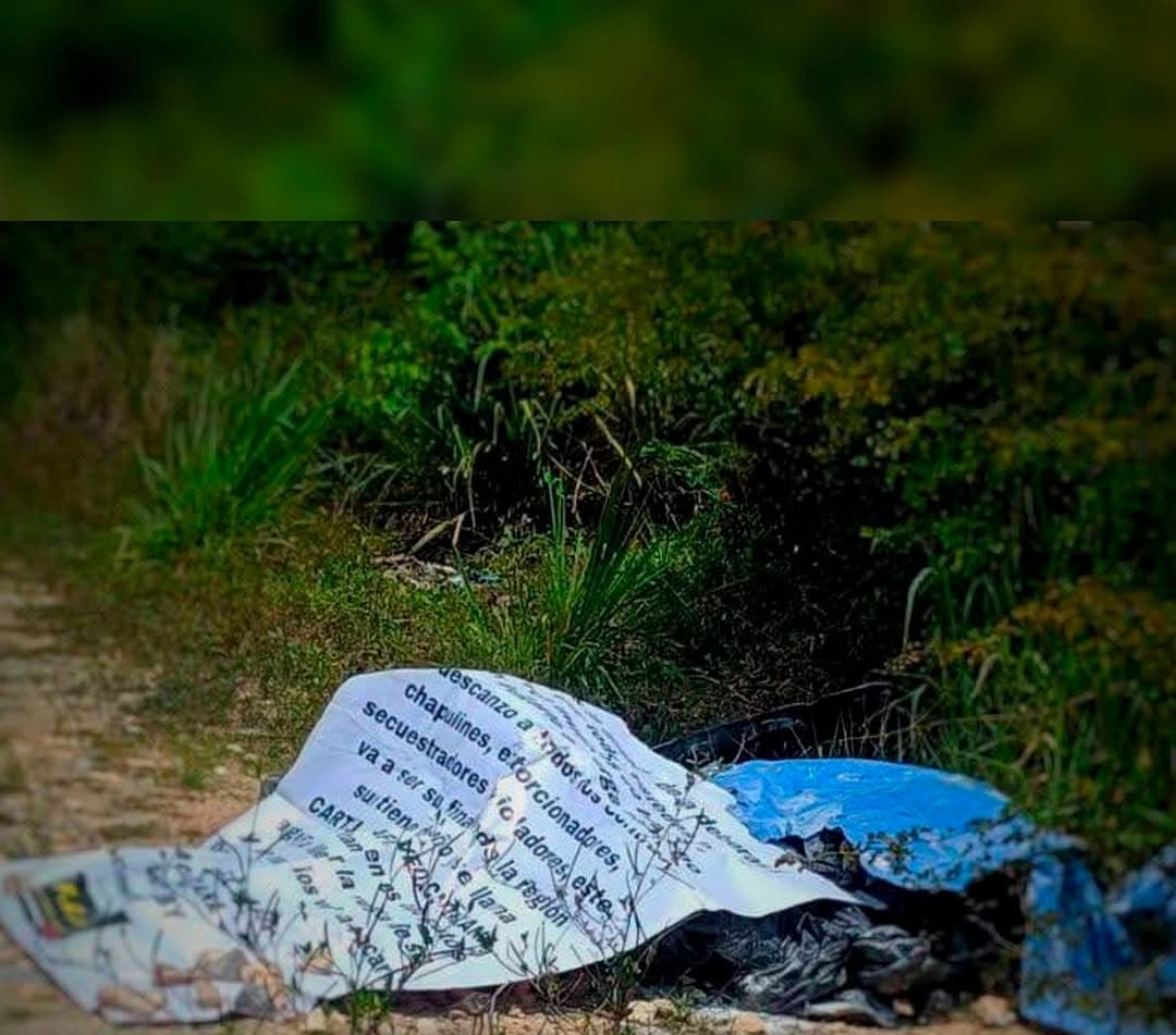 Abandonan restos humanos en la vía Coatzacoalcos-Villahermosa