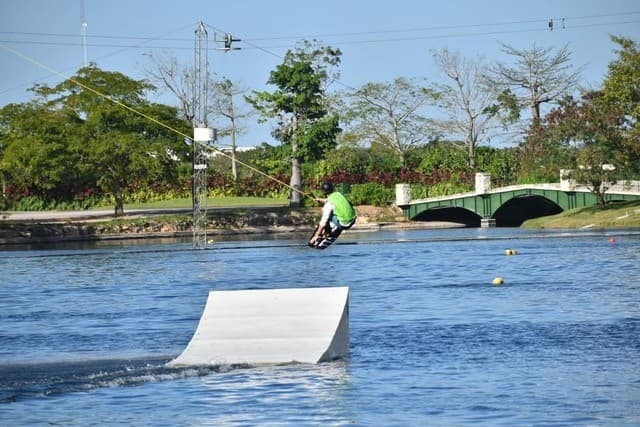 Yucatán contempla la eventual reapertura de lago artificial donde vive "ameba comecerebros"