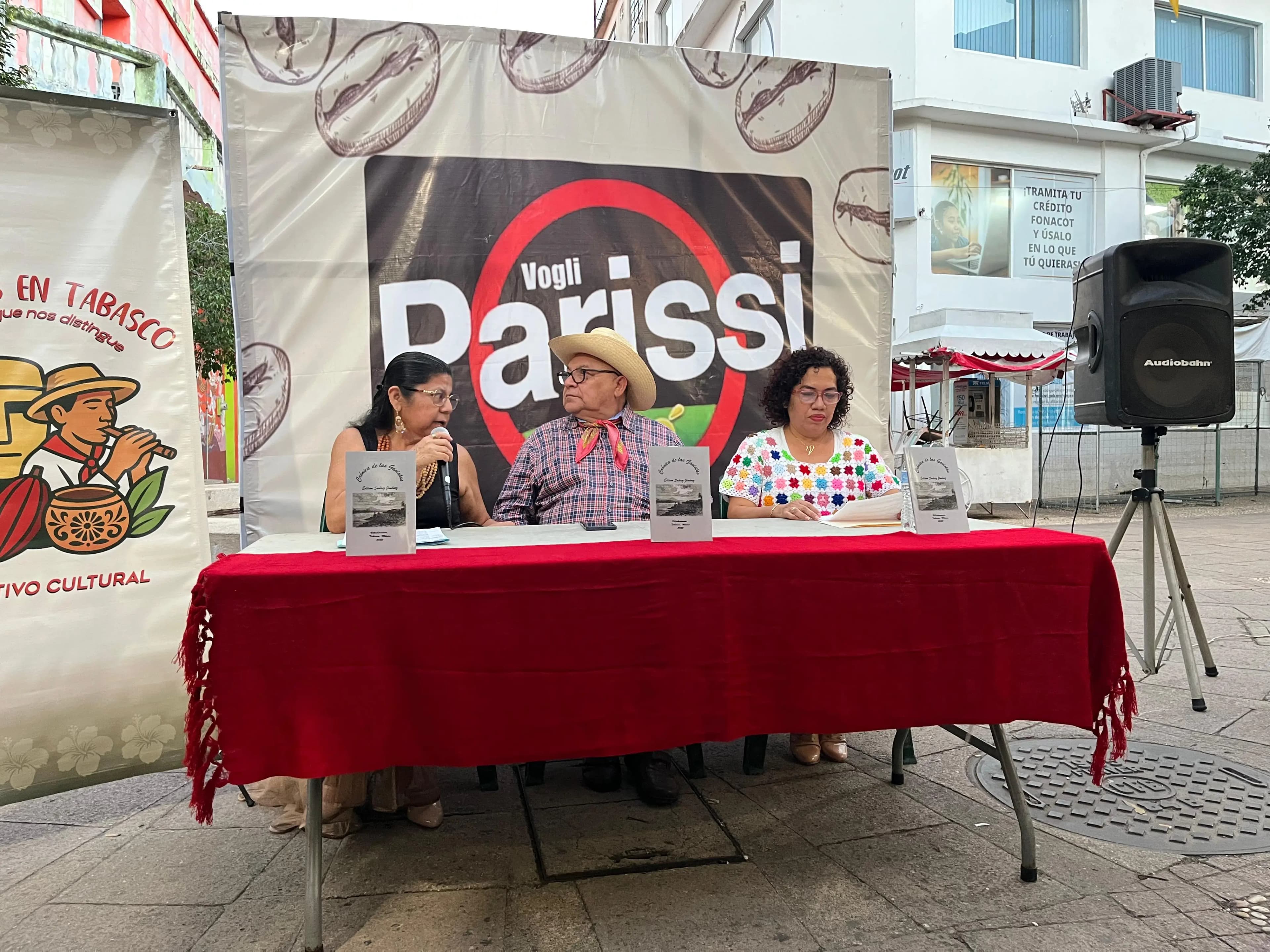 Presentan Crónicas de las Gaviotas, recaba la historia de la populosa colonia