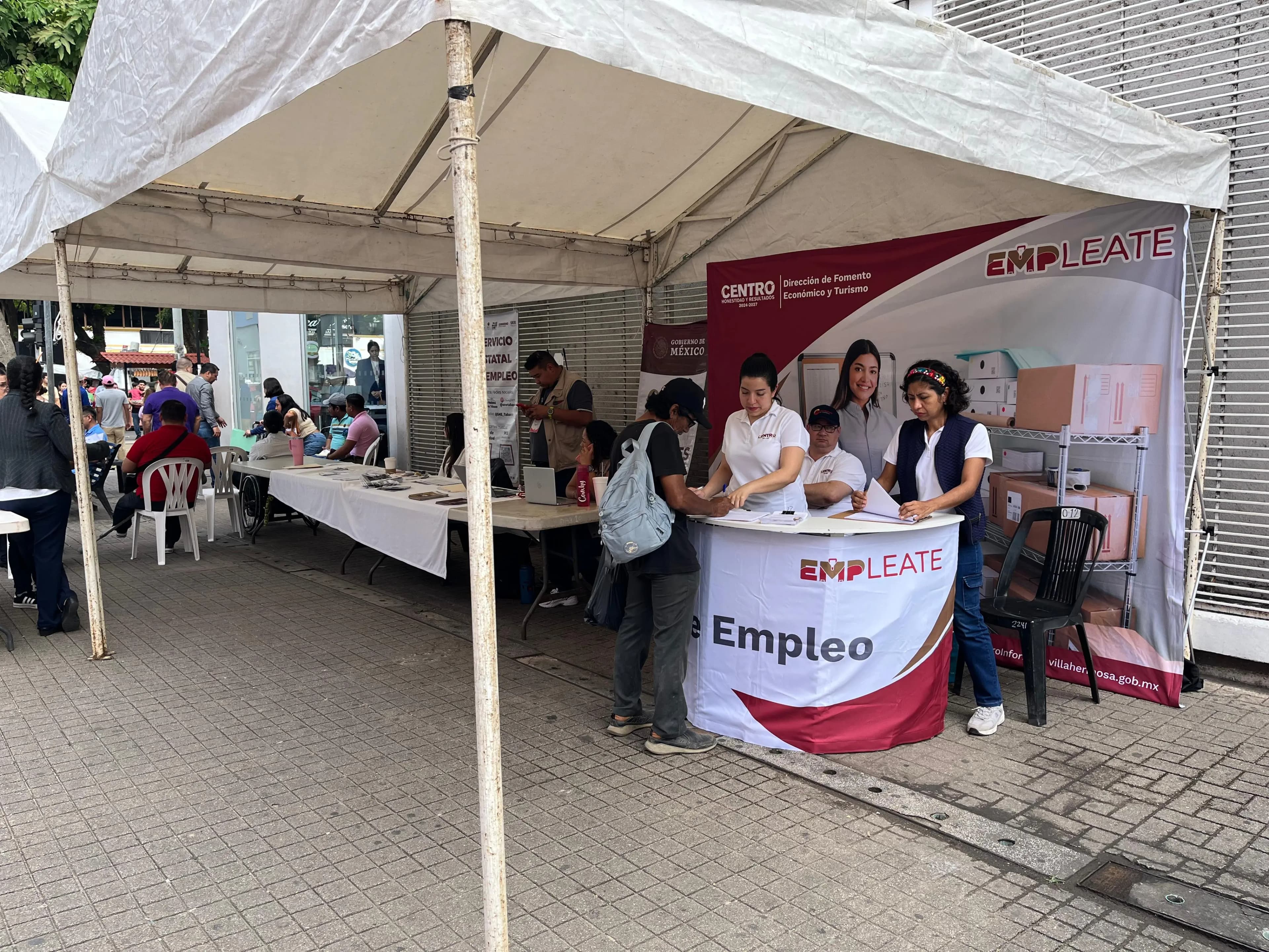 Abre BBVA espacio a 30 tabasqueños con discapacidad