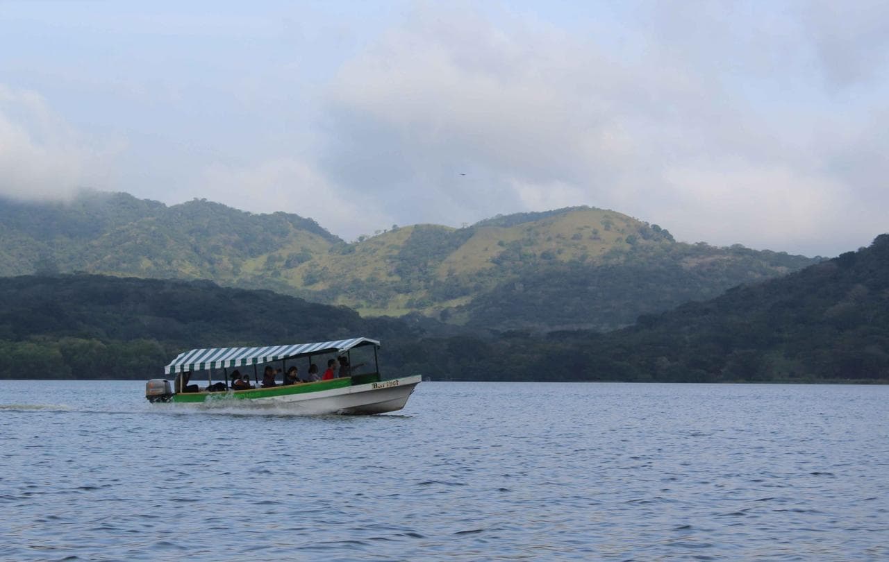 PC monitorea río ante riesgo de desbordamiento en Catemaco
