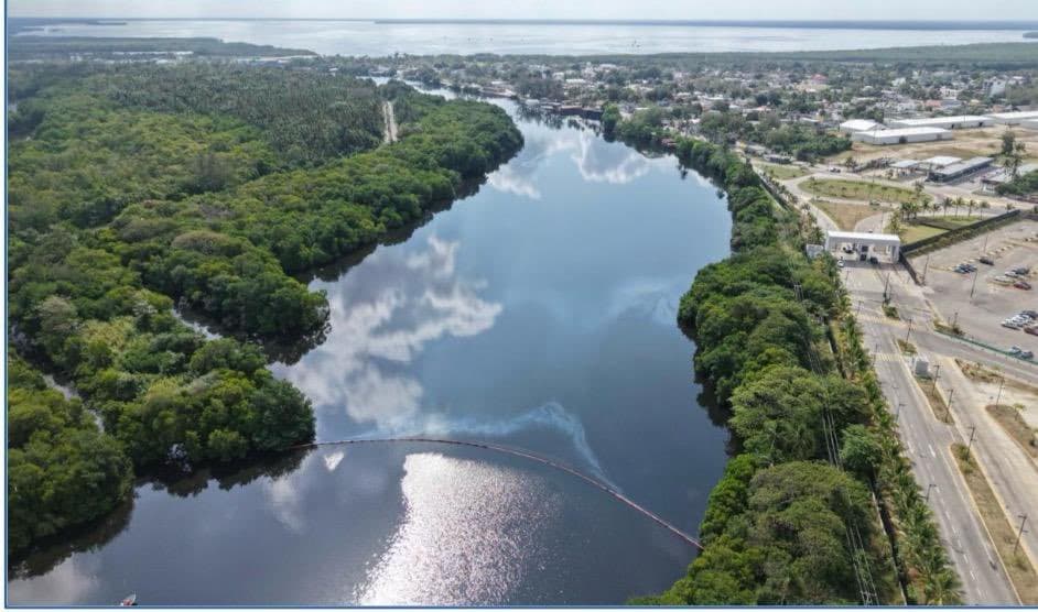 Aceleran contención a derrame en Paraíso