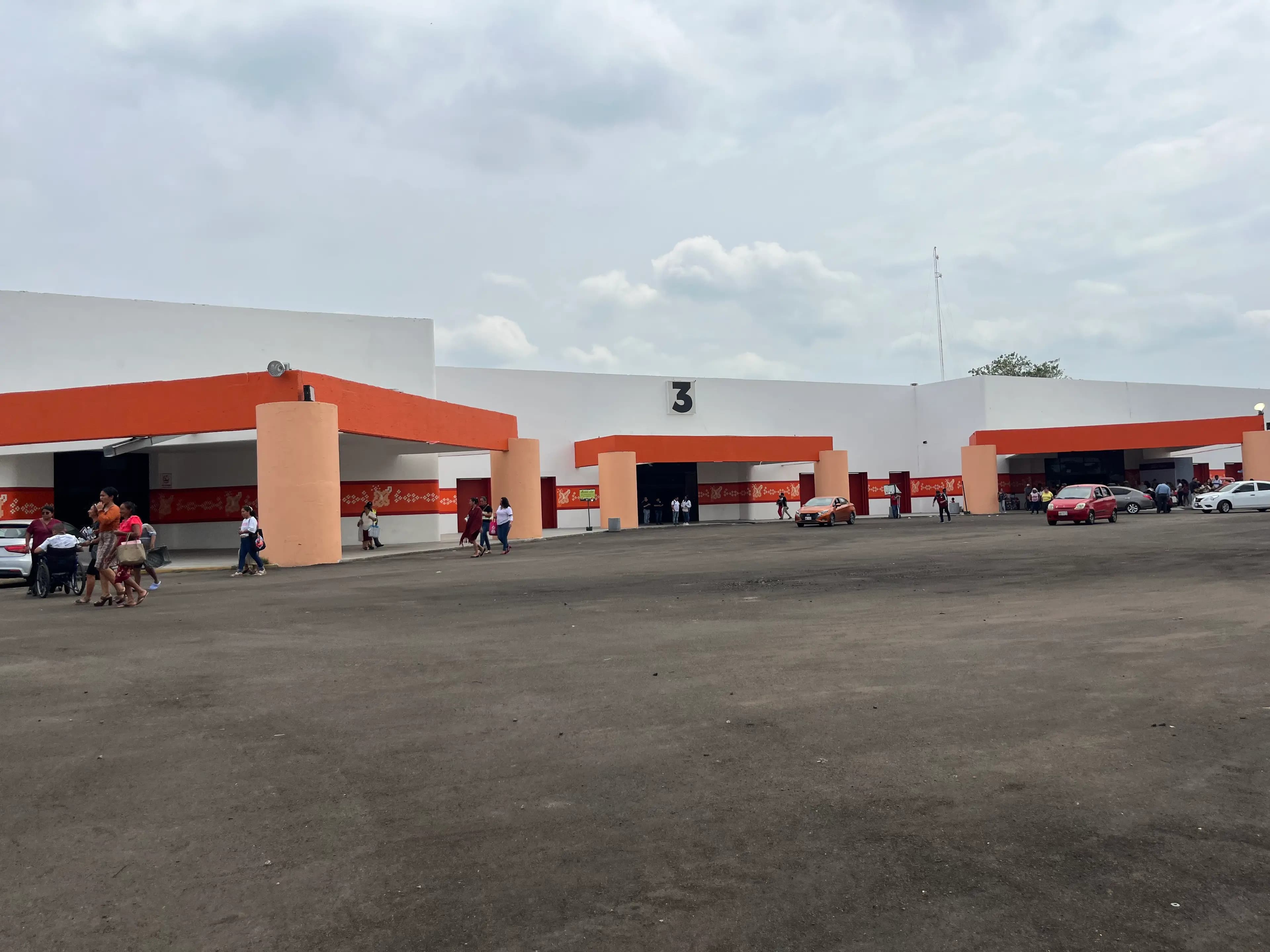 Desarrollan nueva propuesta para naves del Parque Tabasco