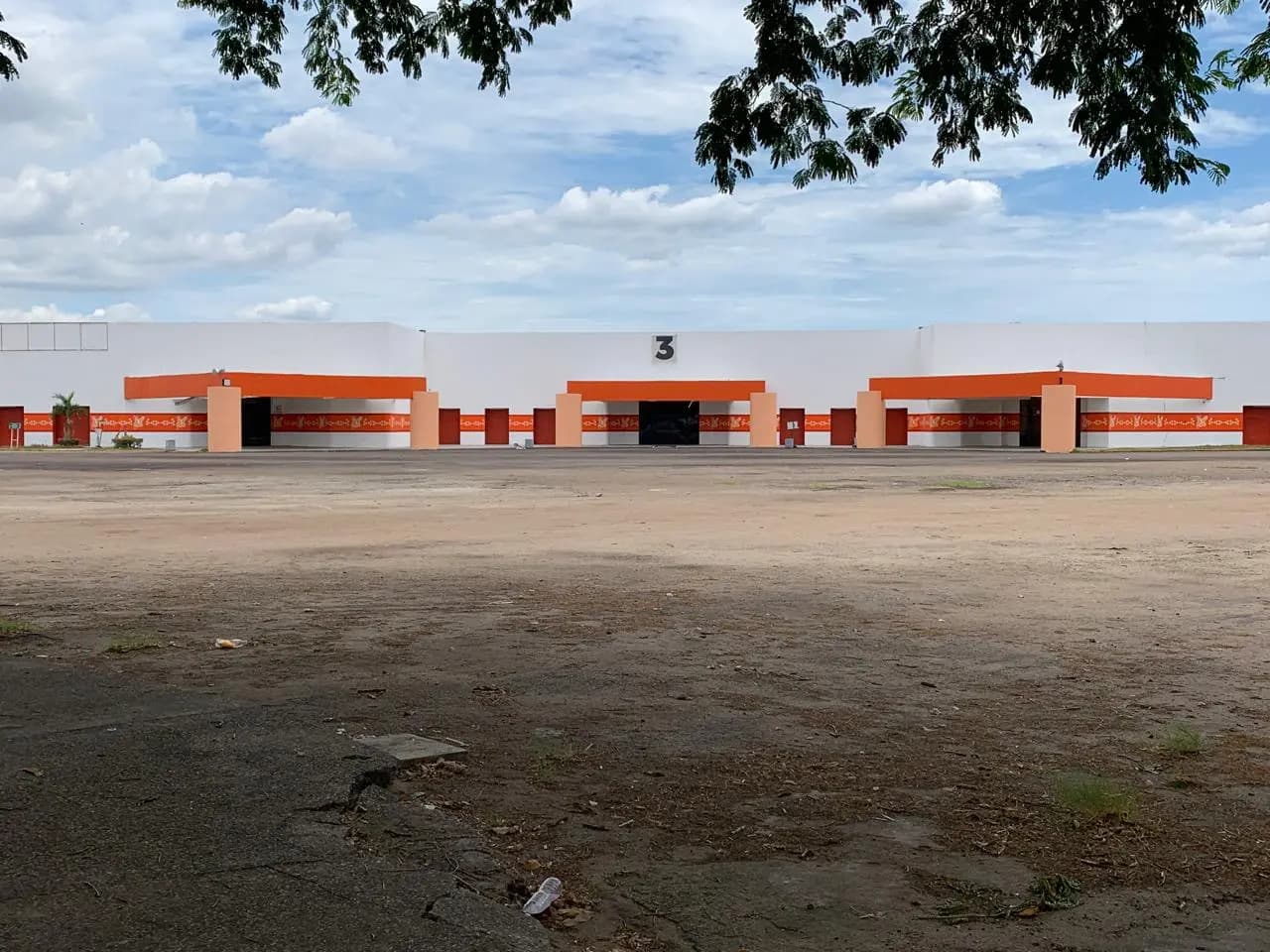 Por feria, reubicarán a migrantes que llegan a Tabasco a Ciudad Industrial