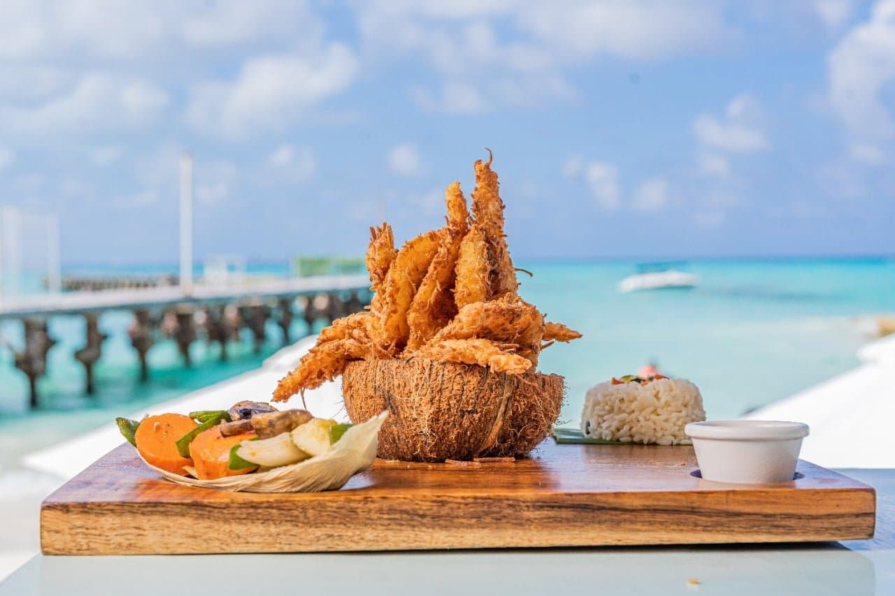 Promete Tabasco playas limpias y alimentos seguros tras derrame