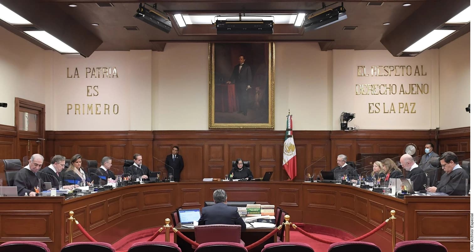 Bajan ministros sus salarios; quedan por debajo de Presidenta