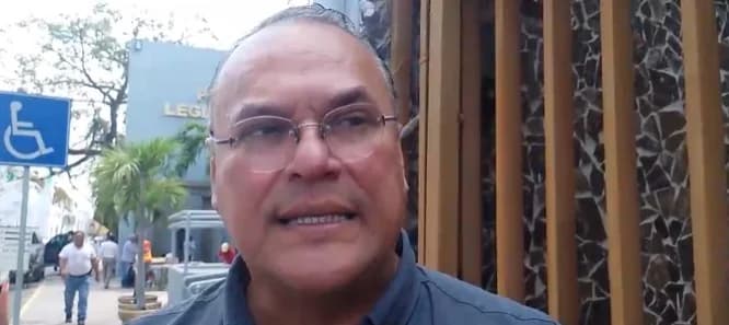 PRI pide castigo a responsables de derrame, Morena no politizar tema