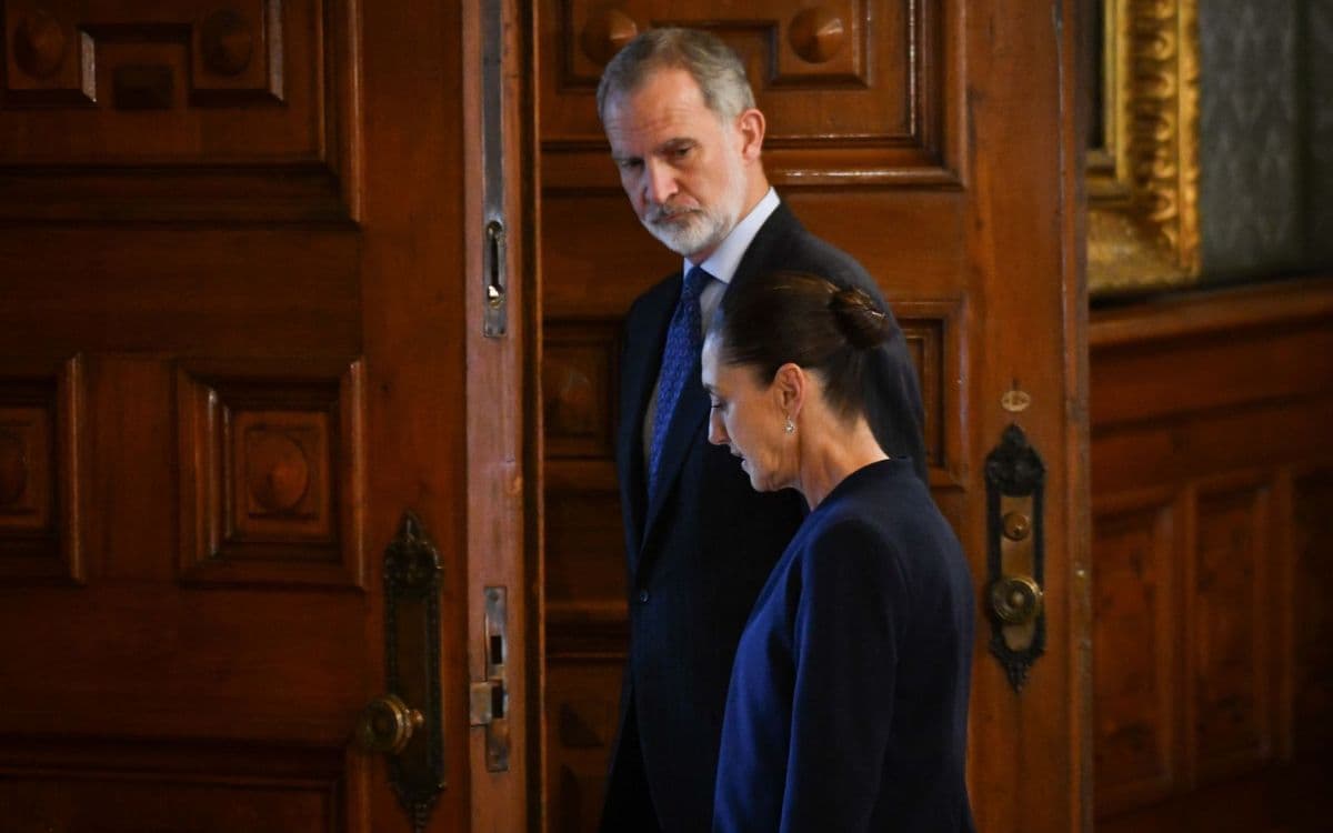 Sheinbaum insiste ante Felipe VI en perdón por la Conquista