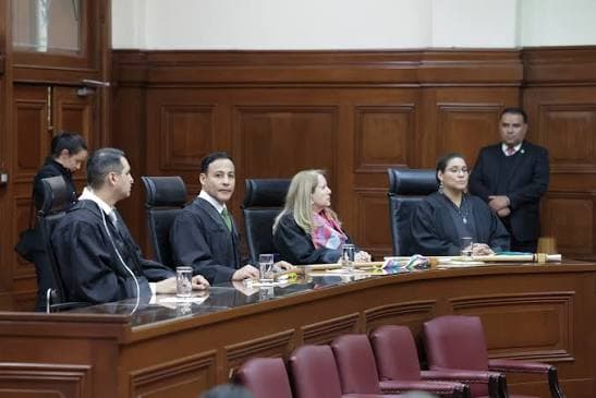 Busca Suprema Corte frena Movimiento del Sombrero en Michoacán