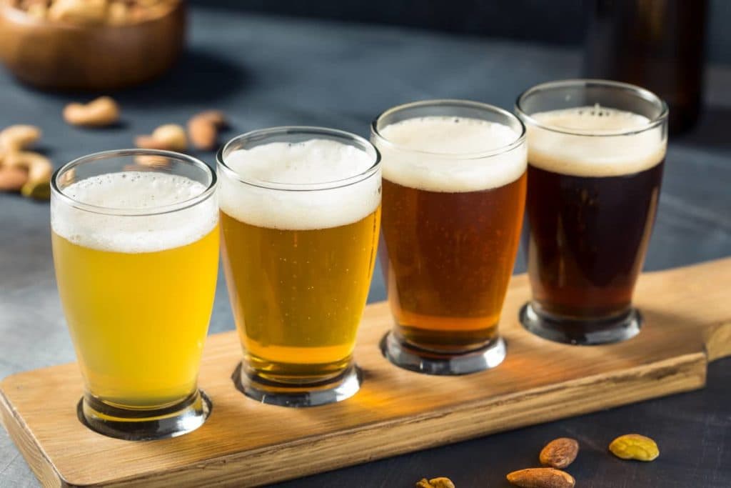 Morena recula y congela "impuestazo" a la cerveza y comida chatarra