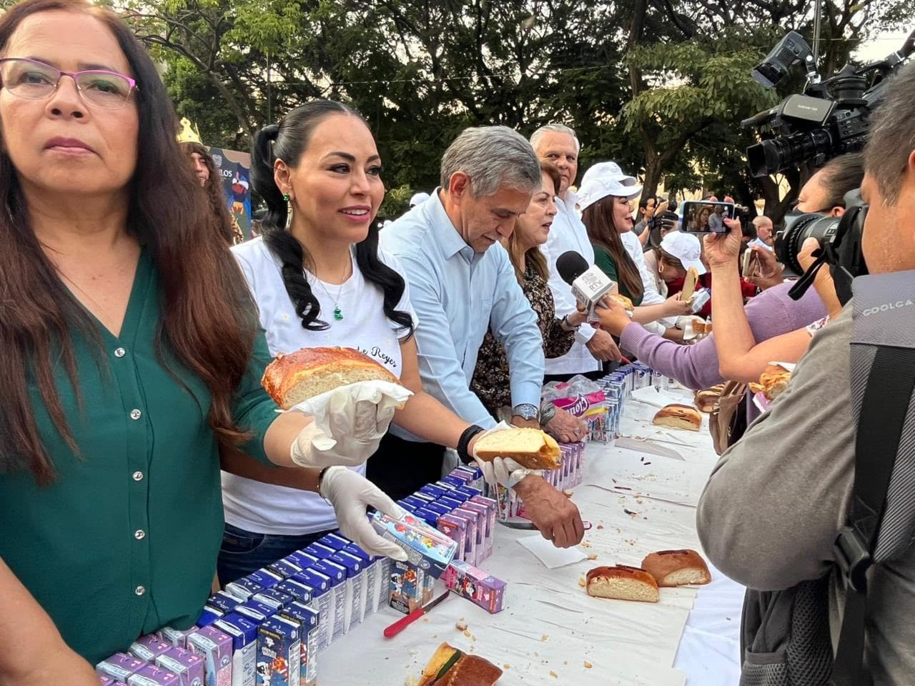 Ataca delincuencia restaurante de familia de diputada morenista