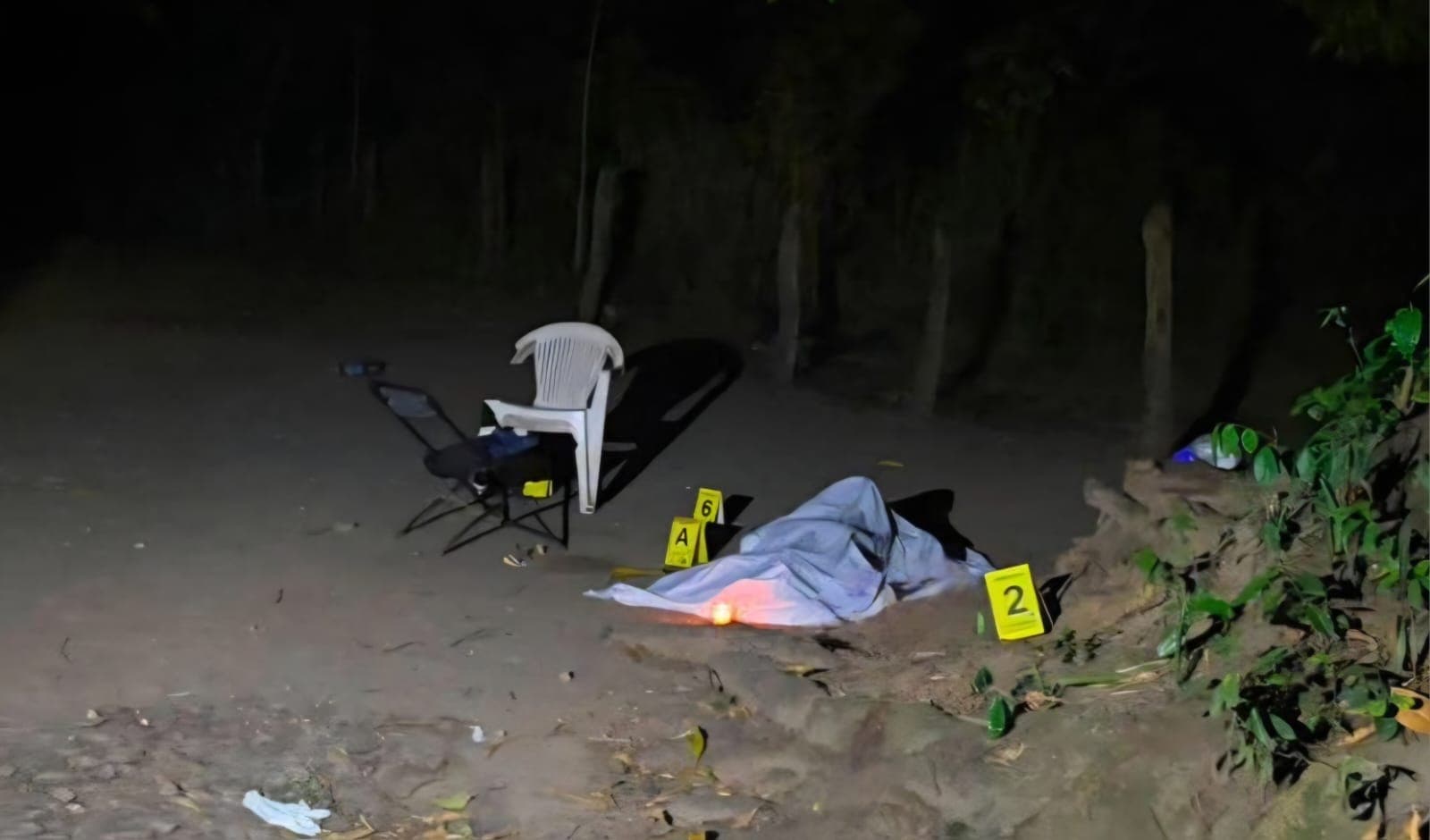 Ejecutan a balazos a 2 sujetos en Lomitas, Nacajuca