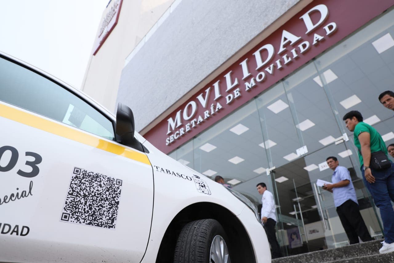 Eliminan taxímetro y fijan en 11 pesos pasaje a la Feria